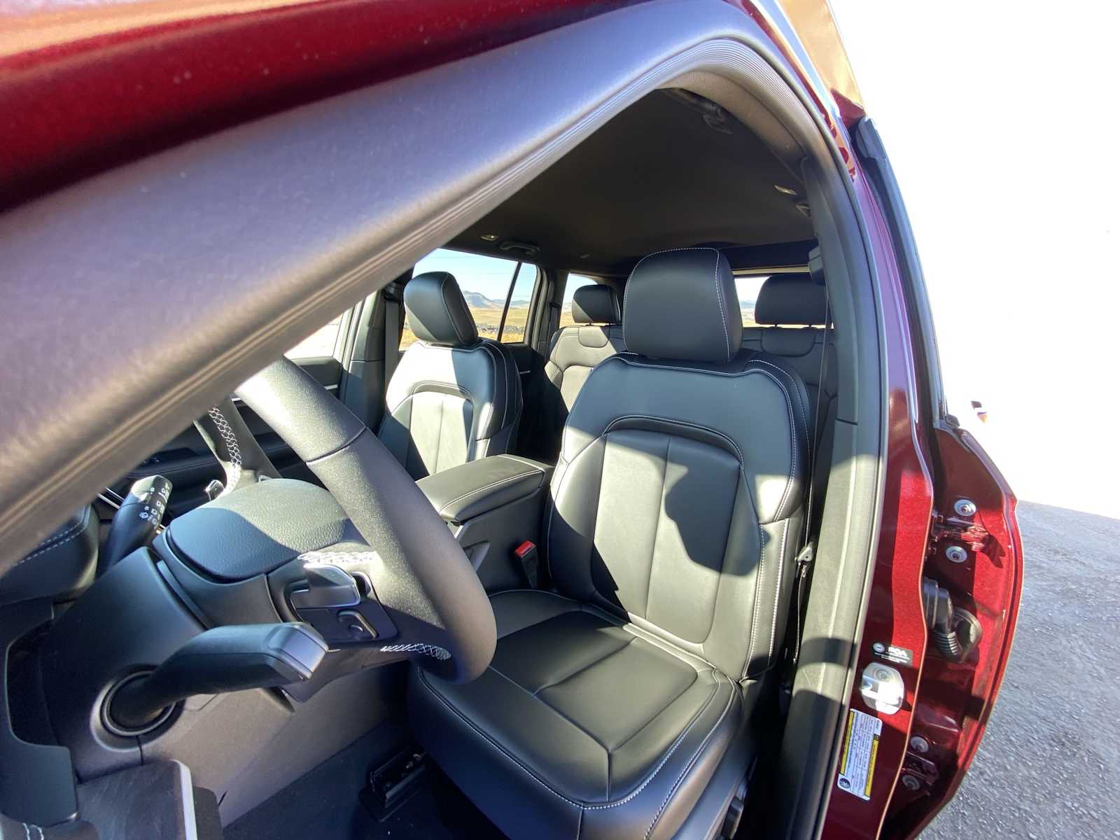 Thumbnail: 2025 Jeep Grand Cherokee - 15