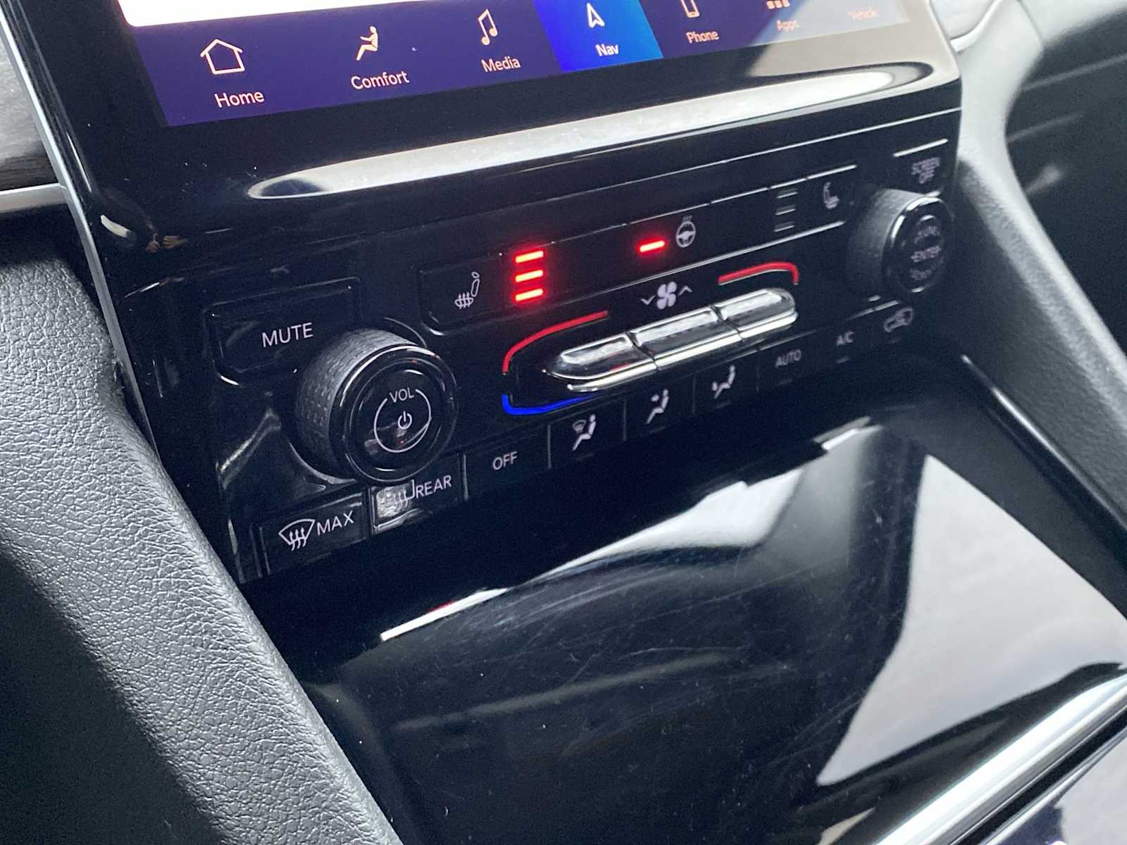 Thumbnail: 2022 Jeep Grand Cherokee - 26