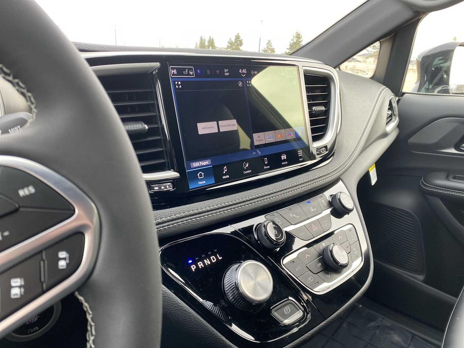 Thumbnail: 2026 Chrysler Pacifica - 23