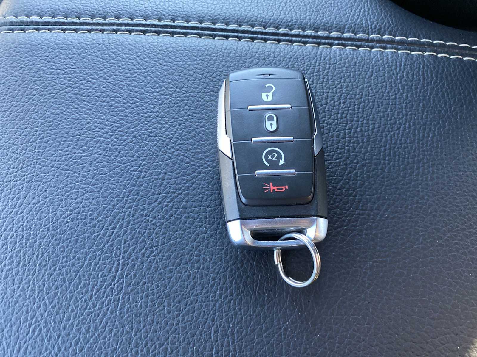 Thumbnail: 2025 RAM 1500 - 21