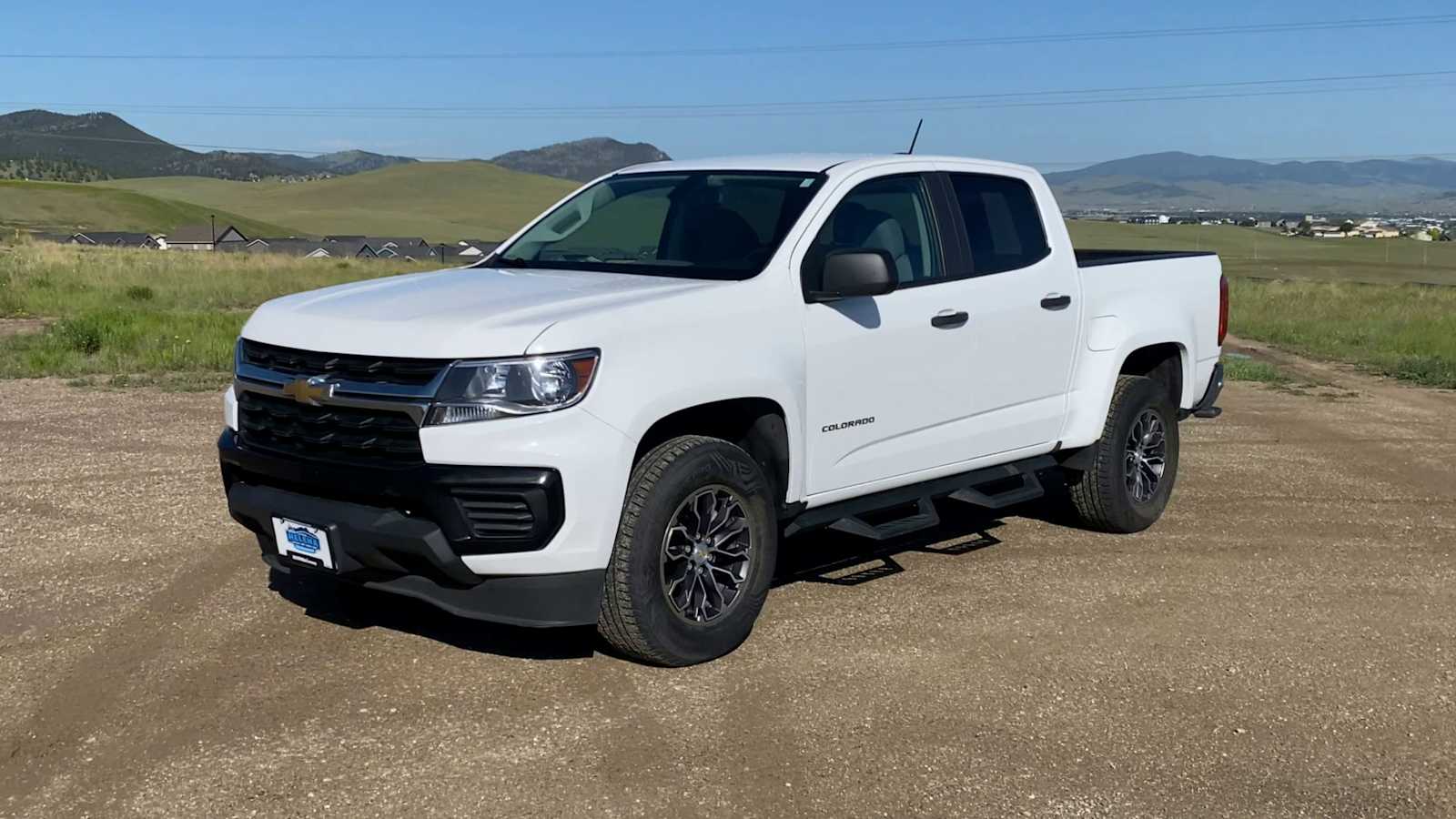 Thumbnail: 2022 Chevrolet Colorado - 3