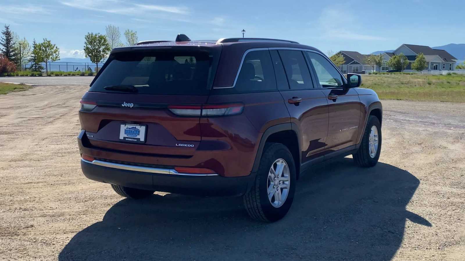 Thumbnail: 2023 Jeep Grand Cherokee - 8