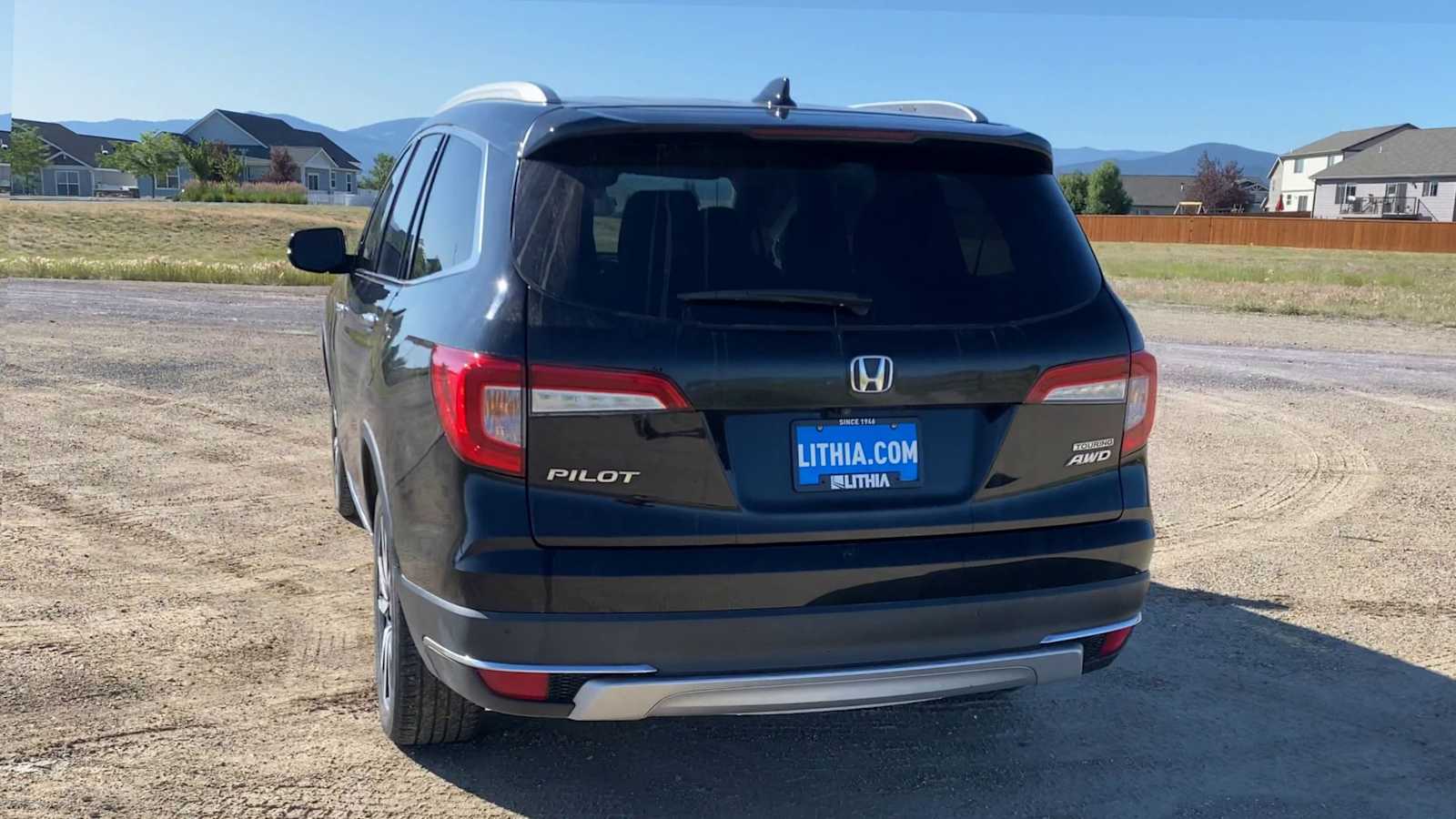 Thumbnail: 2019 Honda Pilot - 3