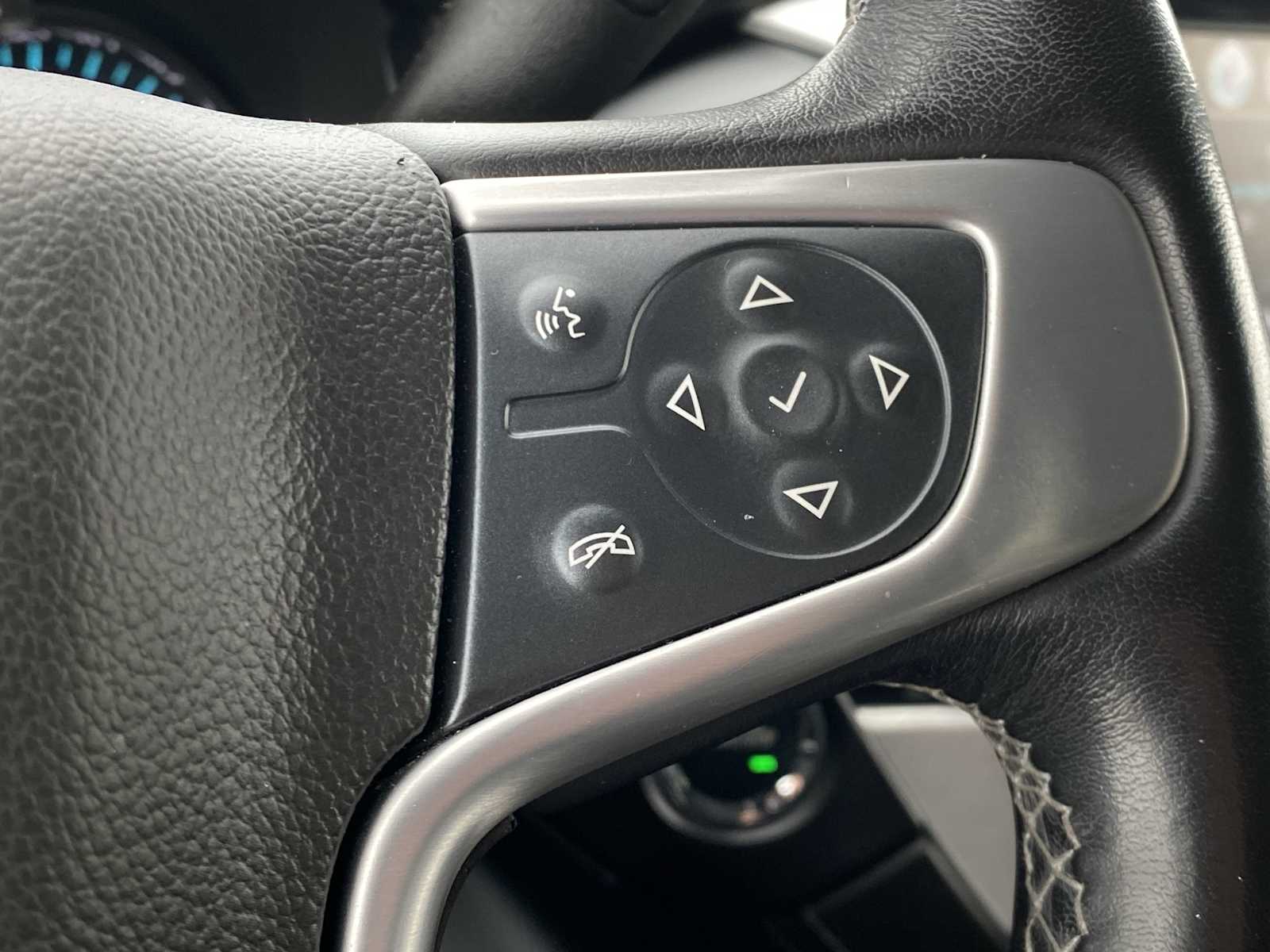 Thumbnail: 2020 GMC Yukon - 32