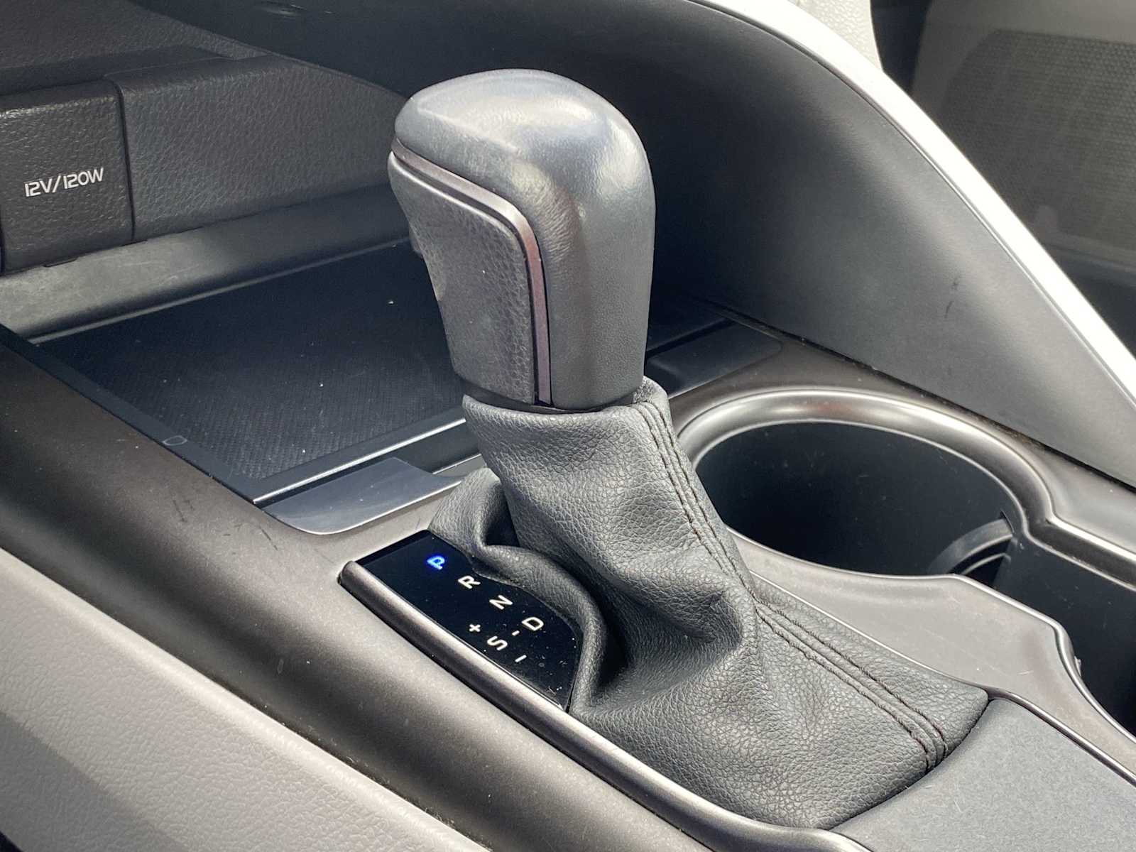 Thumbnail: 2021 Toyota Camry - 19