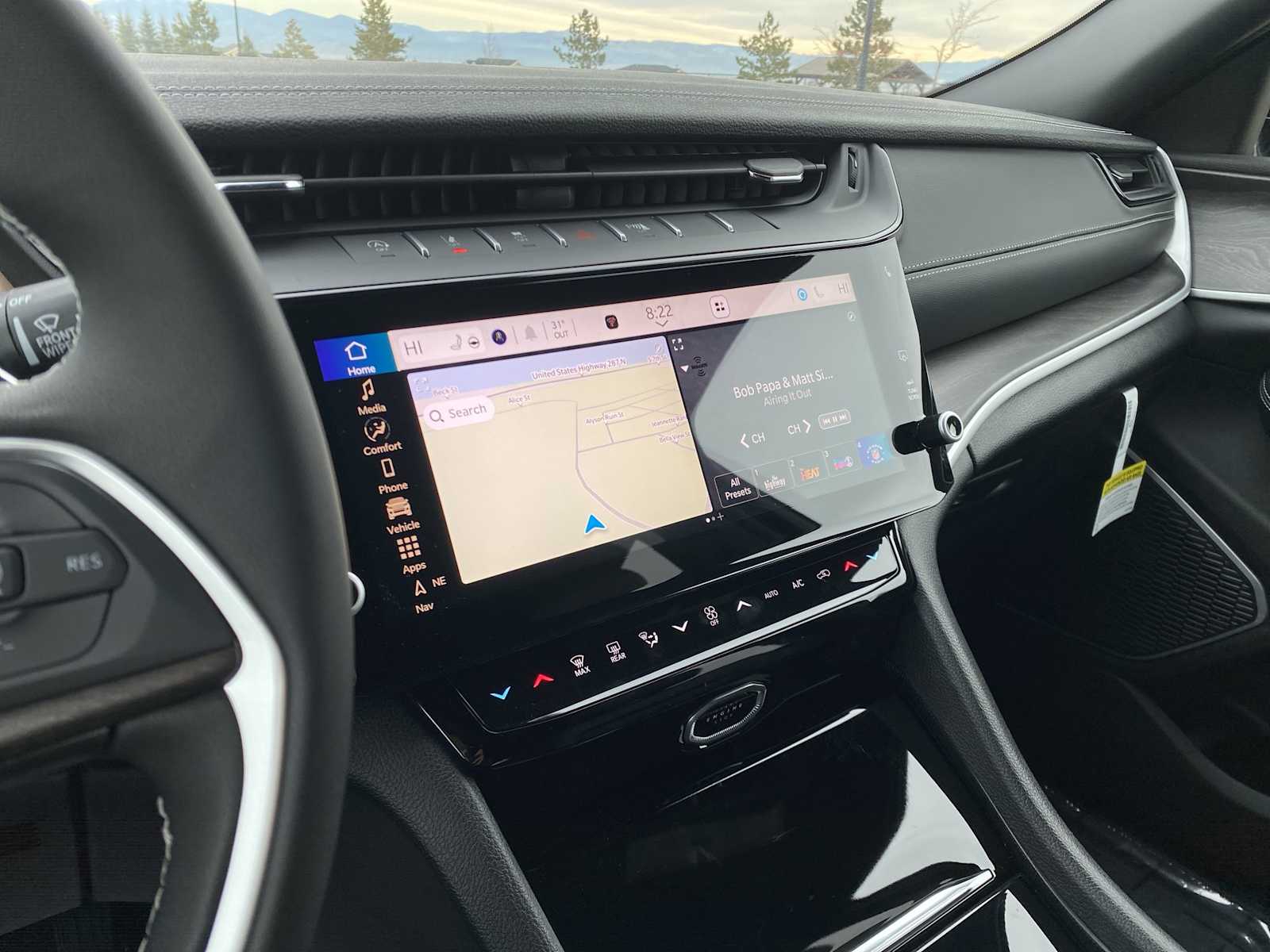 Thumbnail: 2026 Jeep Grand Cherokee - 23