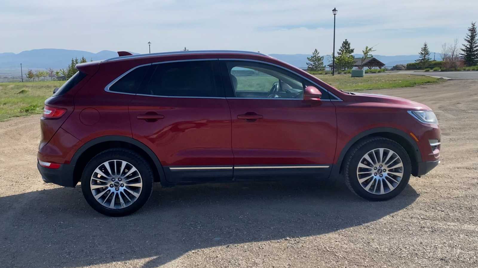 Thumbnail: 2018 Lincoln MKC - 9