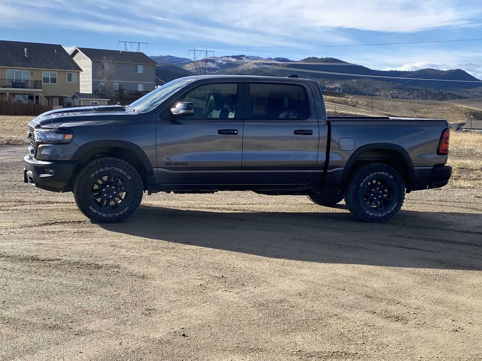 Thumbnail: 2026 RAM 1500 - 10