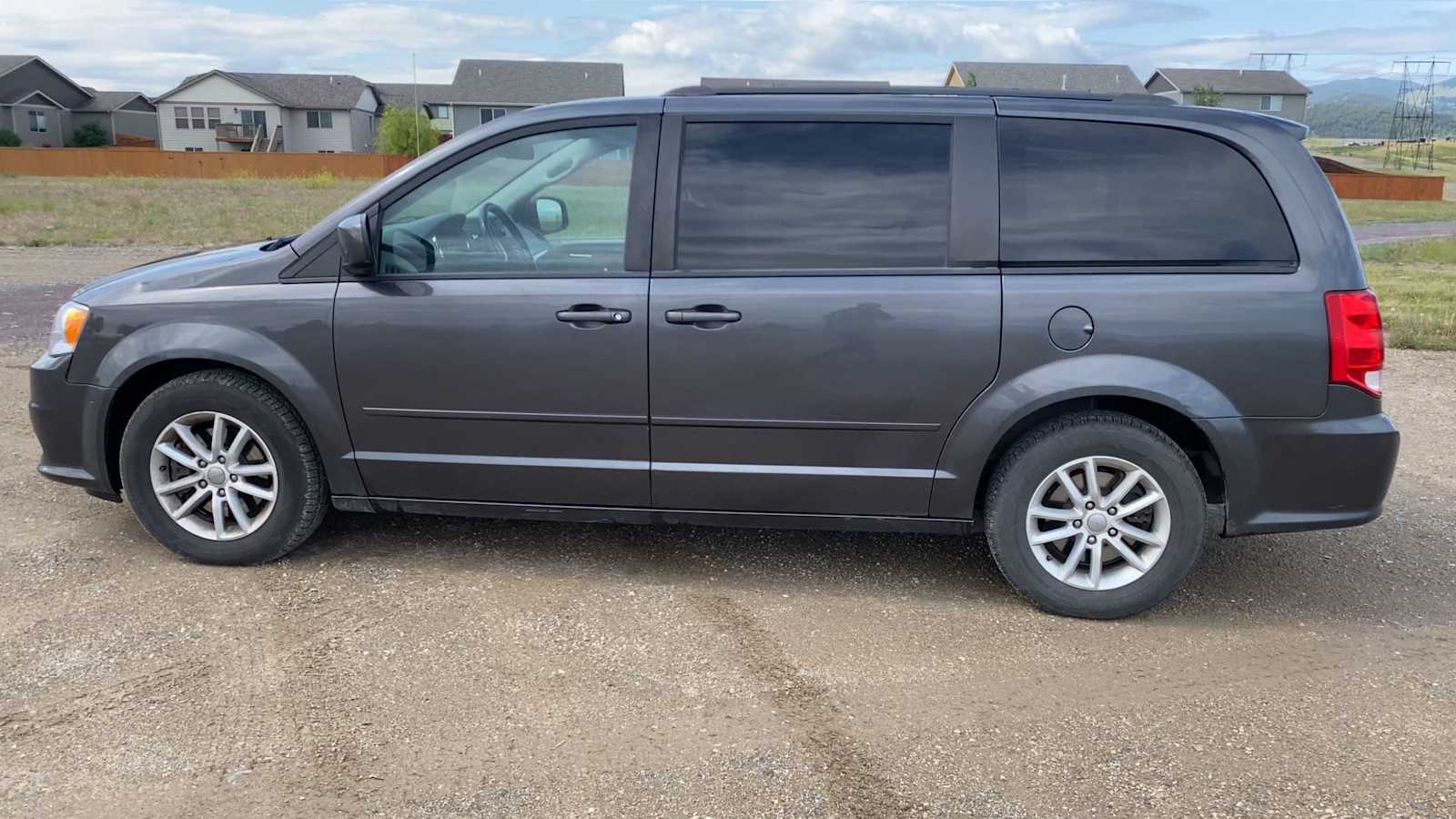 Thumbnail: 2016 Dodge Grand Caravan - 6