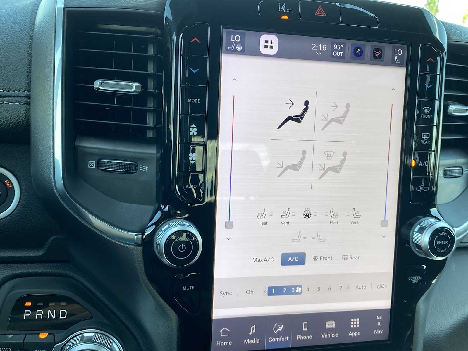 Thumbnail: 2026 RAM 1500 - 27