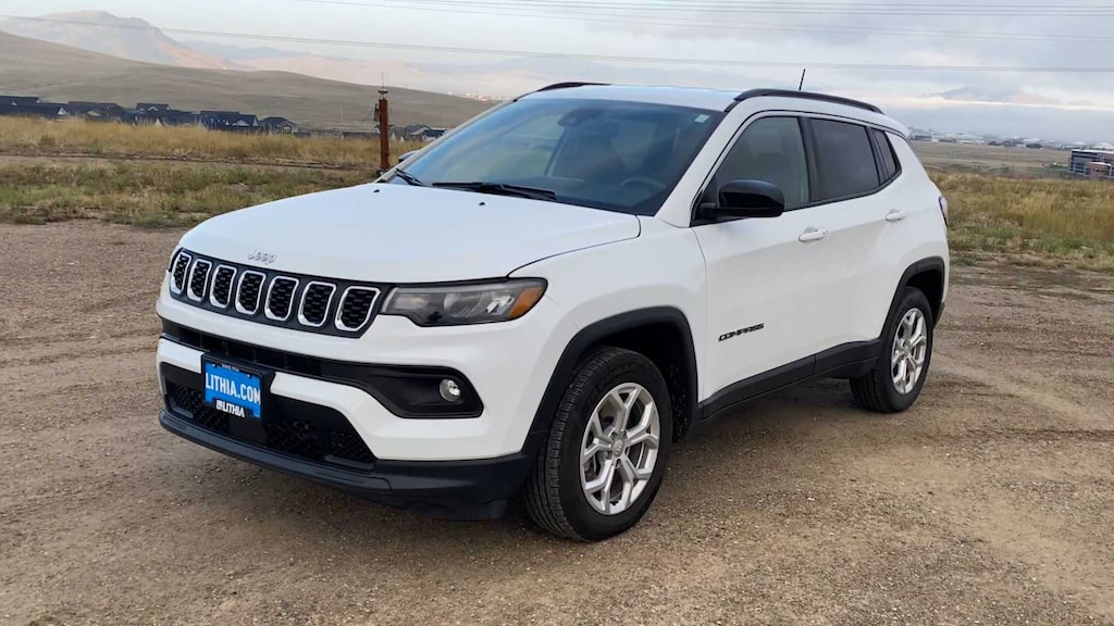 Used 2024 Jeep Compass Latitude SUV