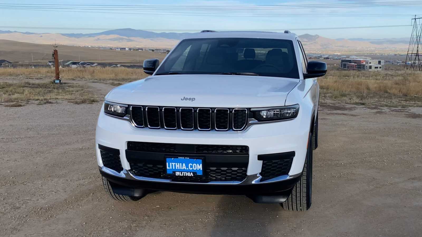 Thumbnail: 2025 Jeep Grand Cherokee - 3