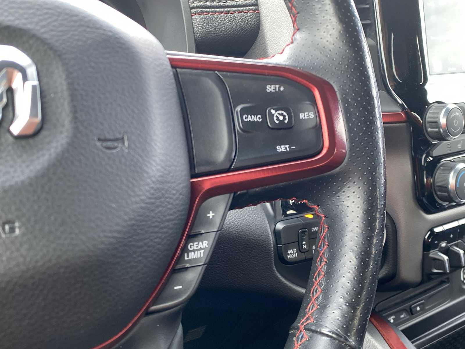 Thumbnail: 2019 RAM 1500 - 33