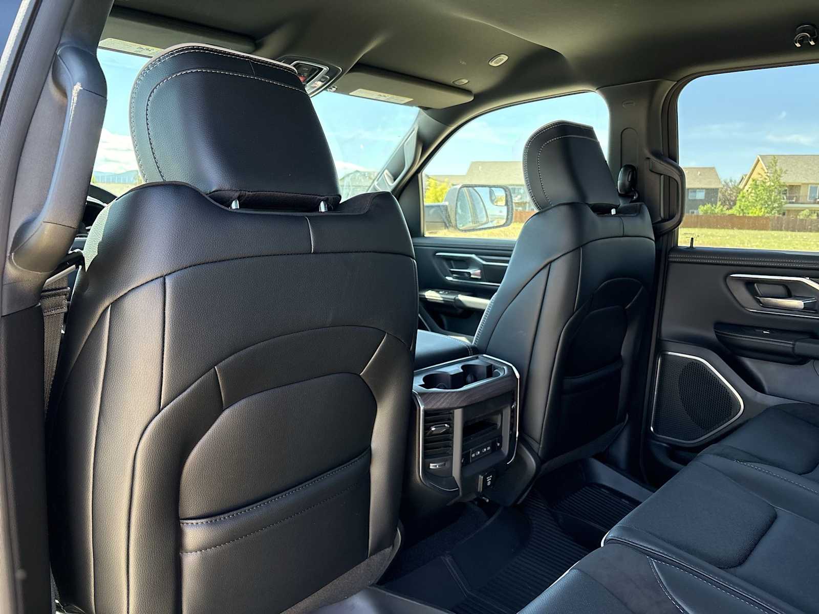 Thumbnail: 2026 RAM 1500 - 33