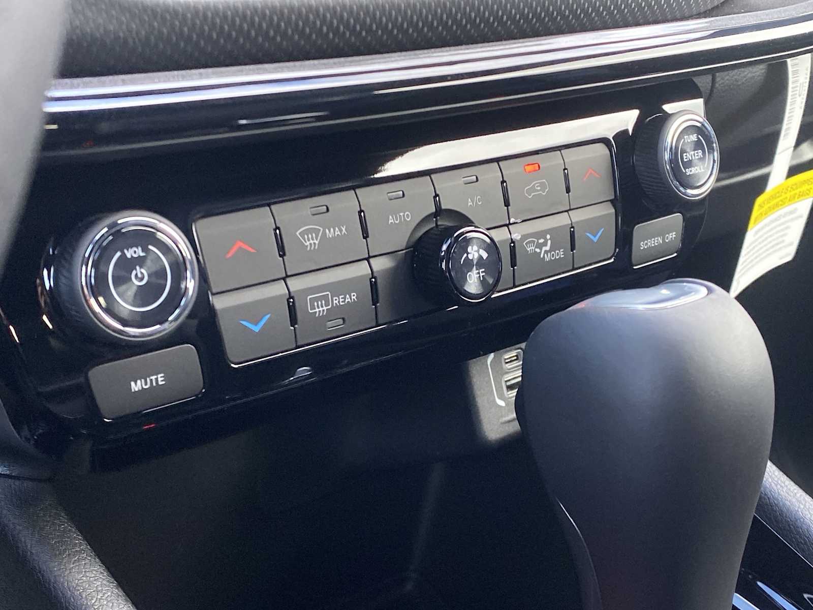 Thumbnail: 2026 Jeep Compass - 25