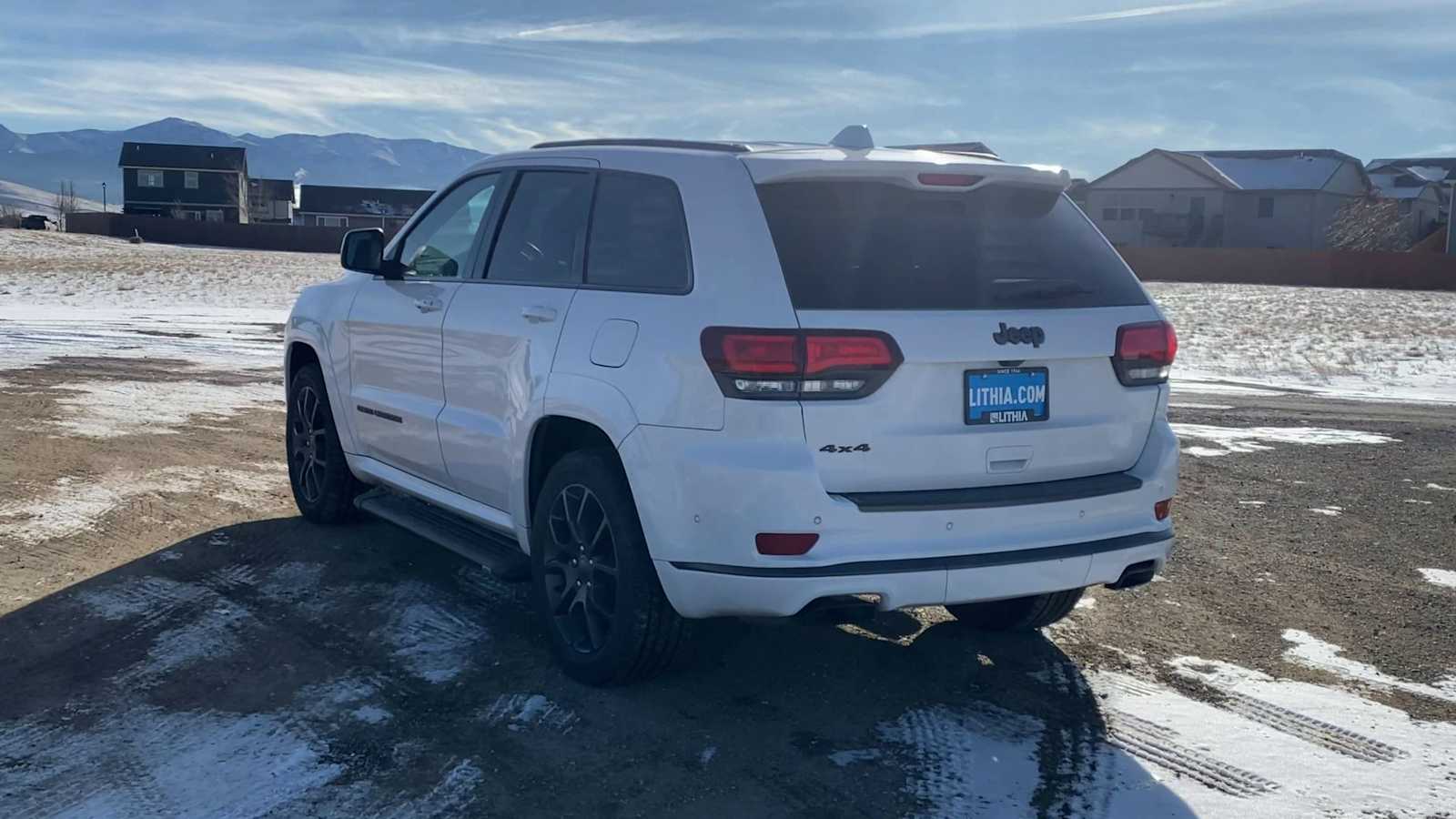 Thumbnail: 2020 Jeep Grand Cherokee - 8