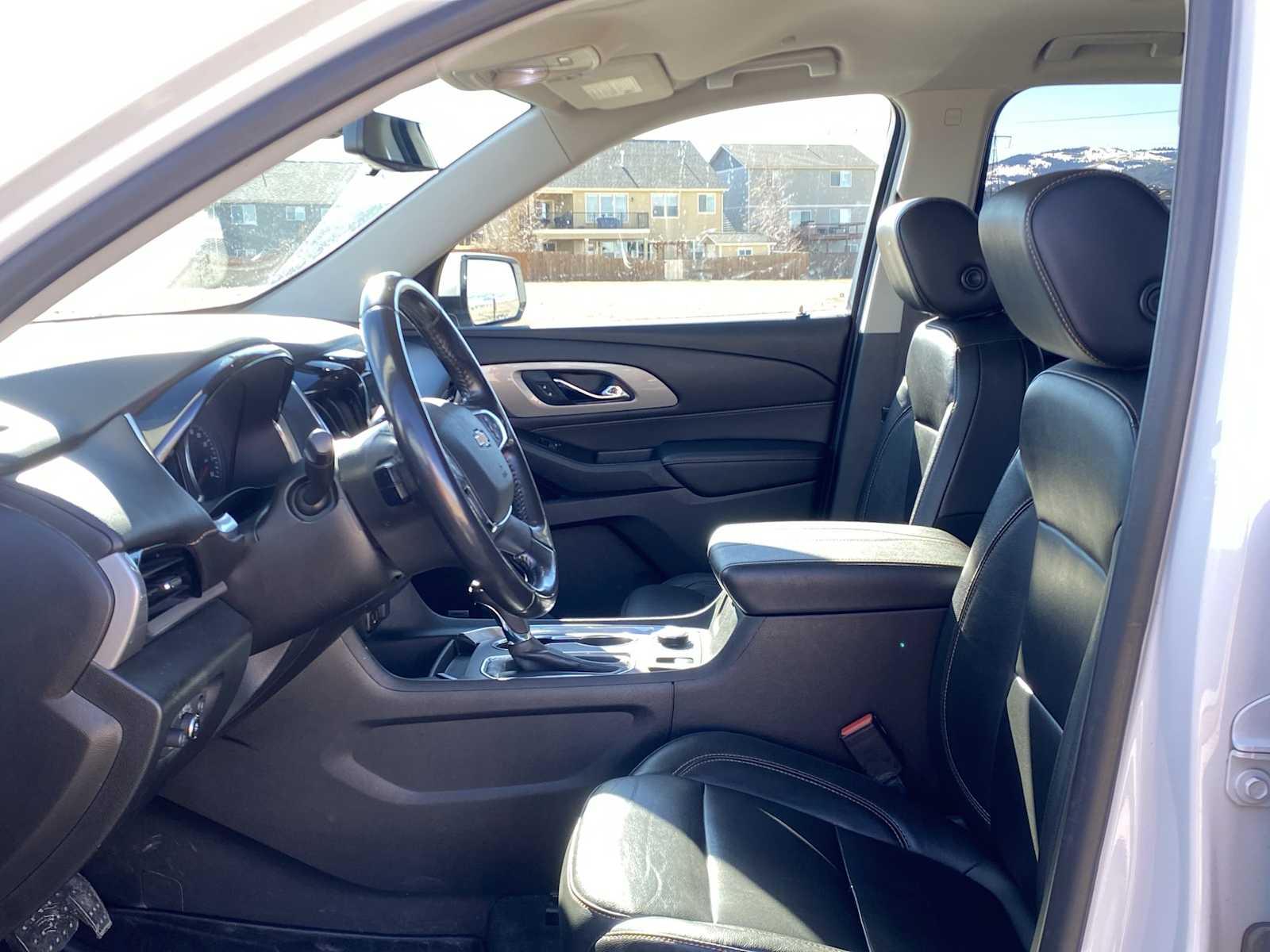 Thumbnail: 2019 Chevrolet Traverse - 16