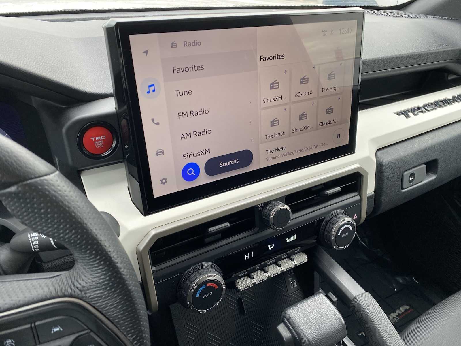 Thumbnail: 2024 Toyota Tacoma - 18