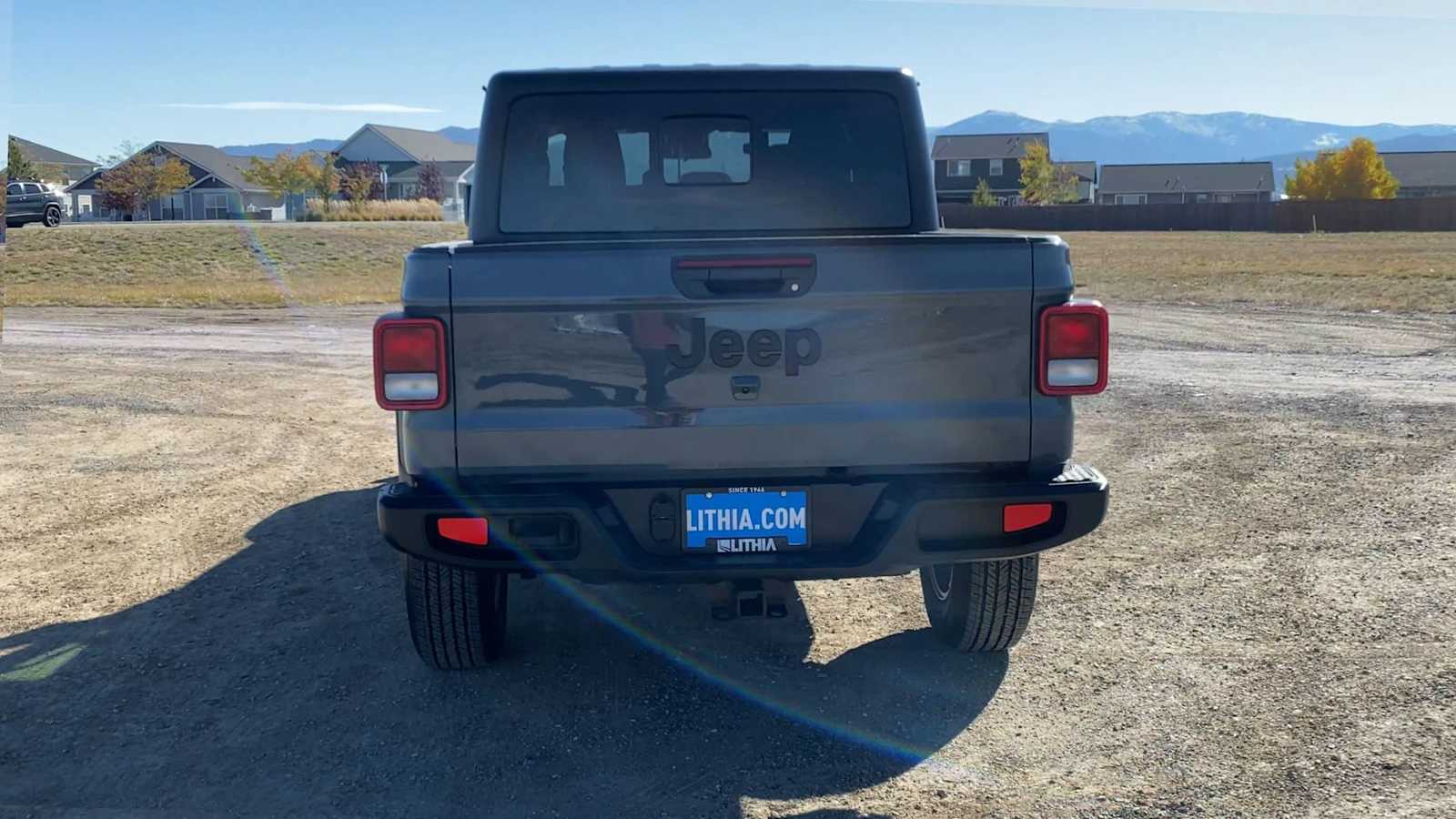 Thumbnail: 2025 Jeep Gladiator - 7