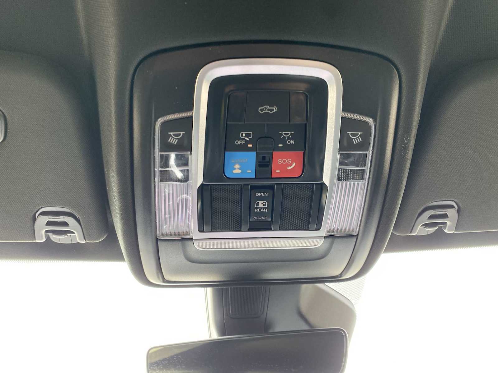 Thumbnail: 2026 RAM 1500 - 27