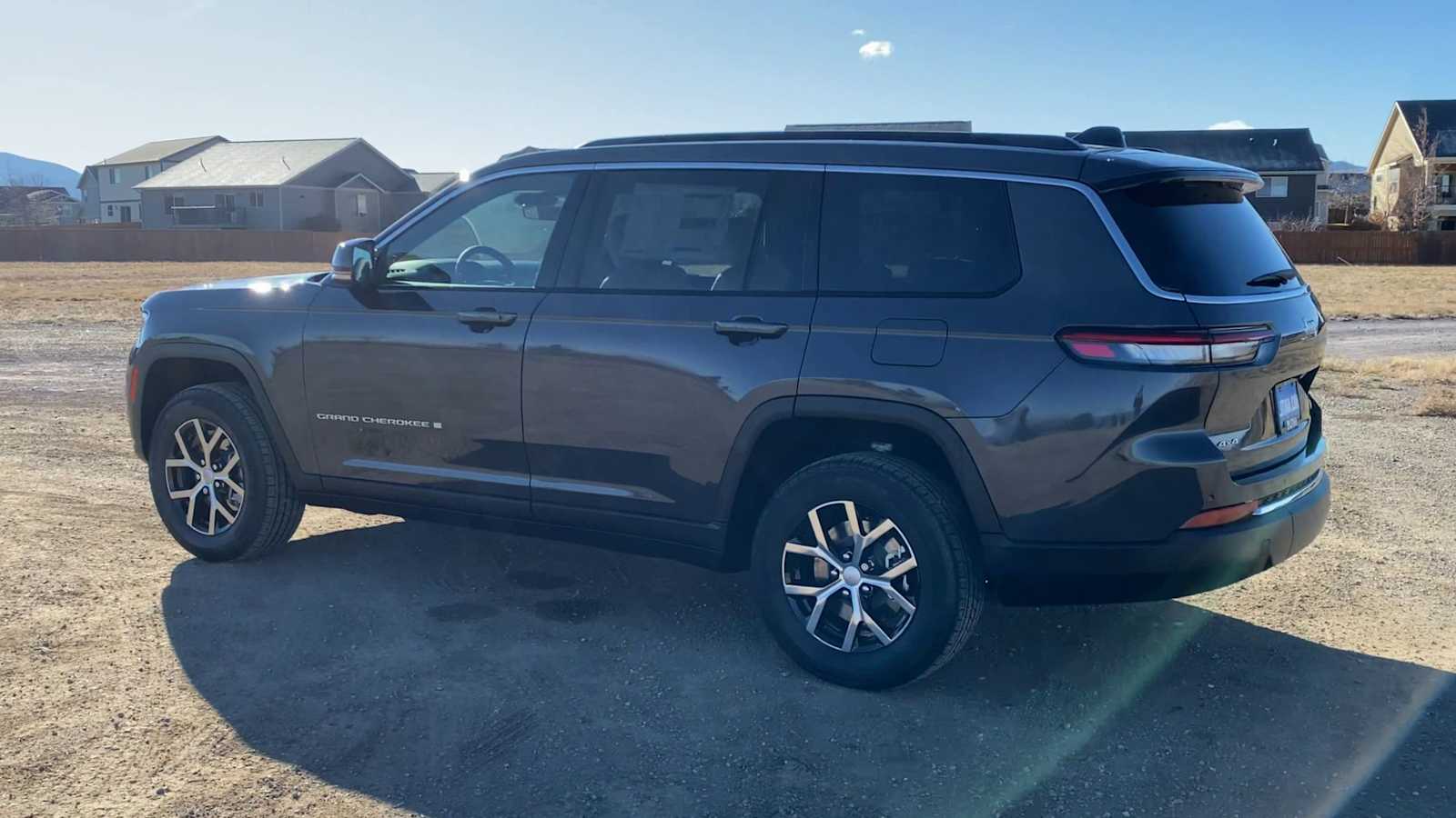 Thumbnail: 2025 Jeep Grand Cherokee - 6