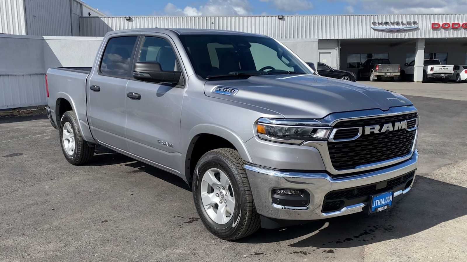 Thumbnail: 2025 RAM 1500 - 2