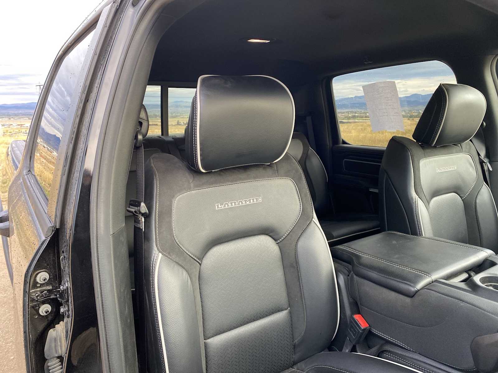 Thumbnail: 2025 RAM 1500 - 18