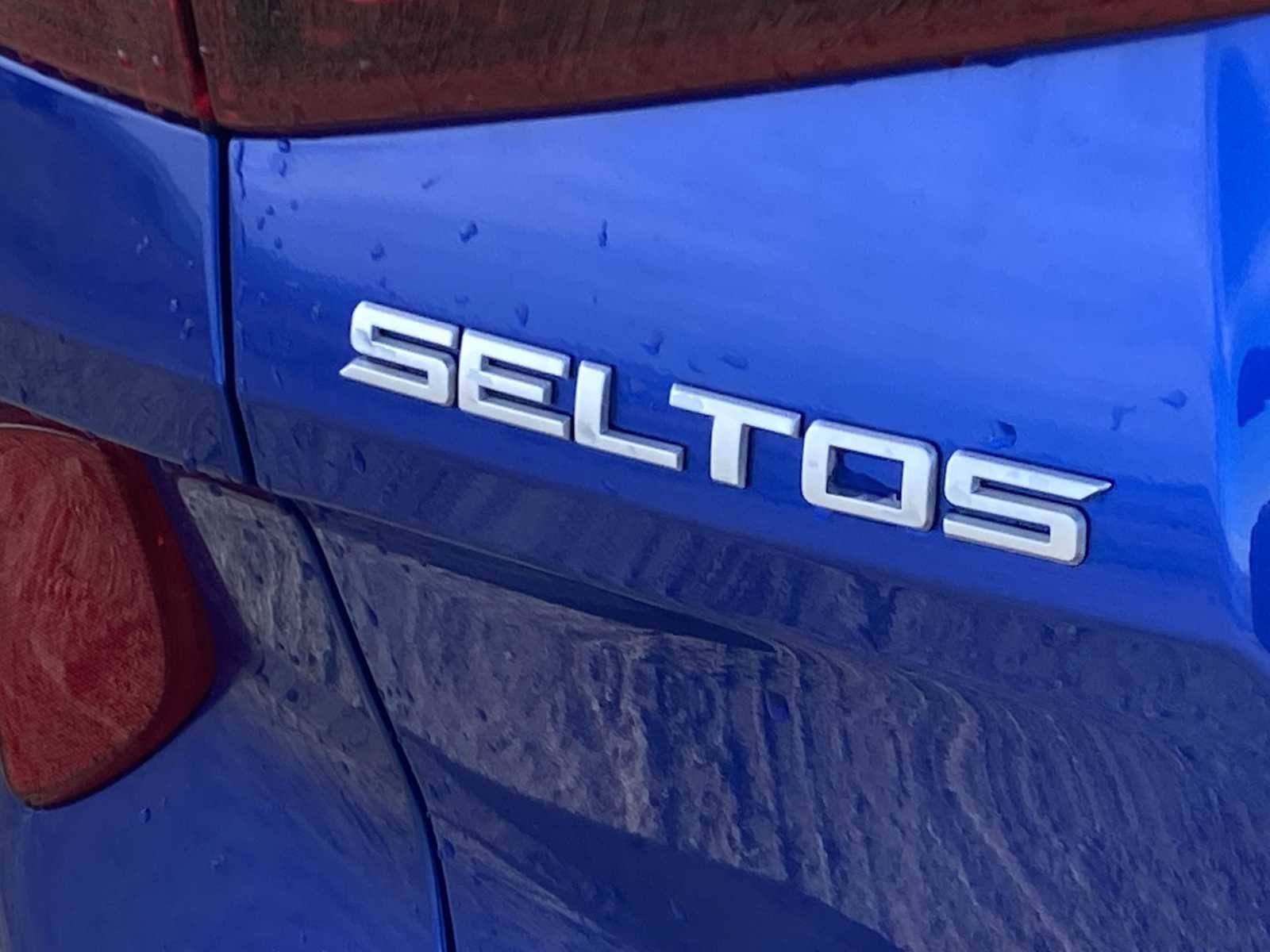 Thumbnail: 2023 Kia Seltos - 15