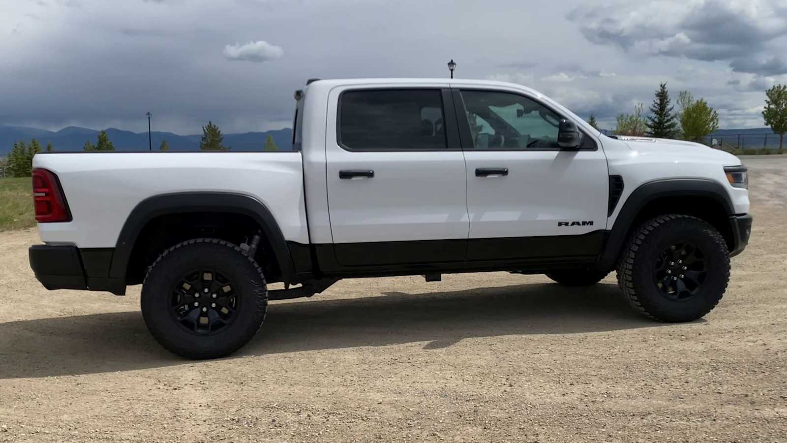 Thumbnail: 2026 RAM 1500 - 9