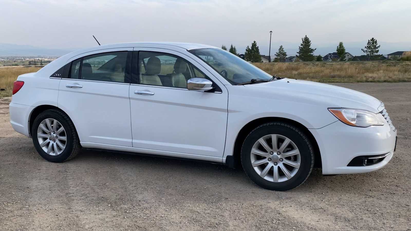 Thumbnail: 2014 Chrysler 200 - 2