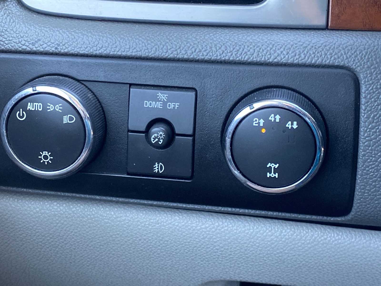 2008 Chevrolet Silverado 3500  26