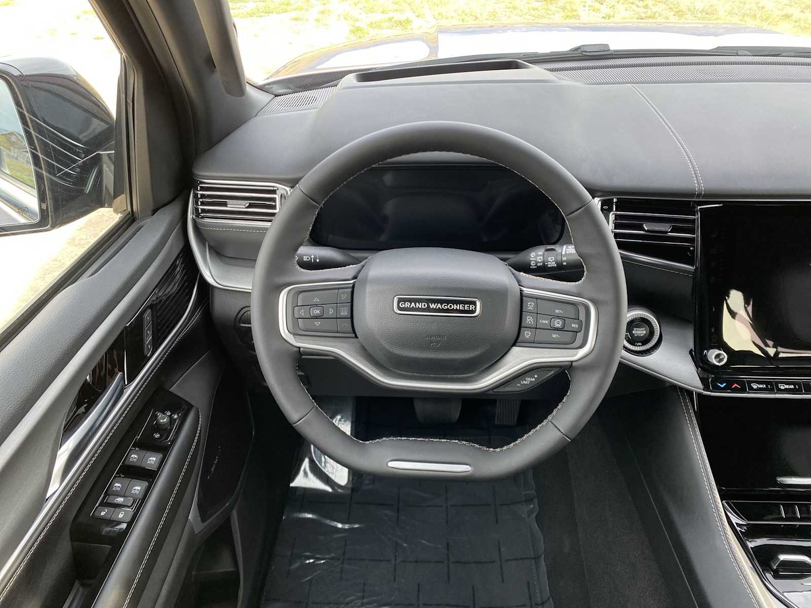Thumbnail: 2026 Jeep Grand Wagoneer - 30