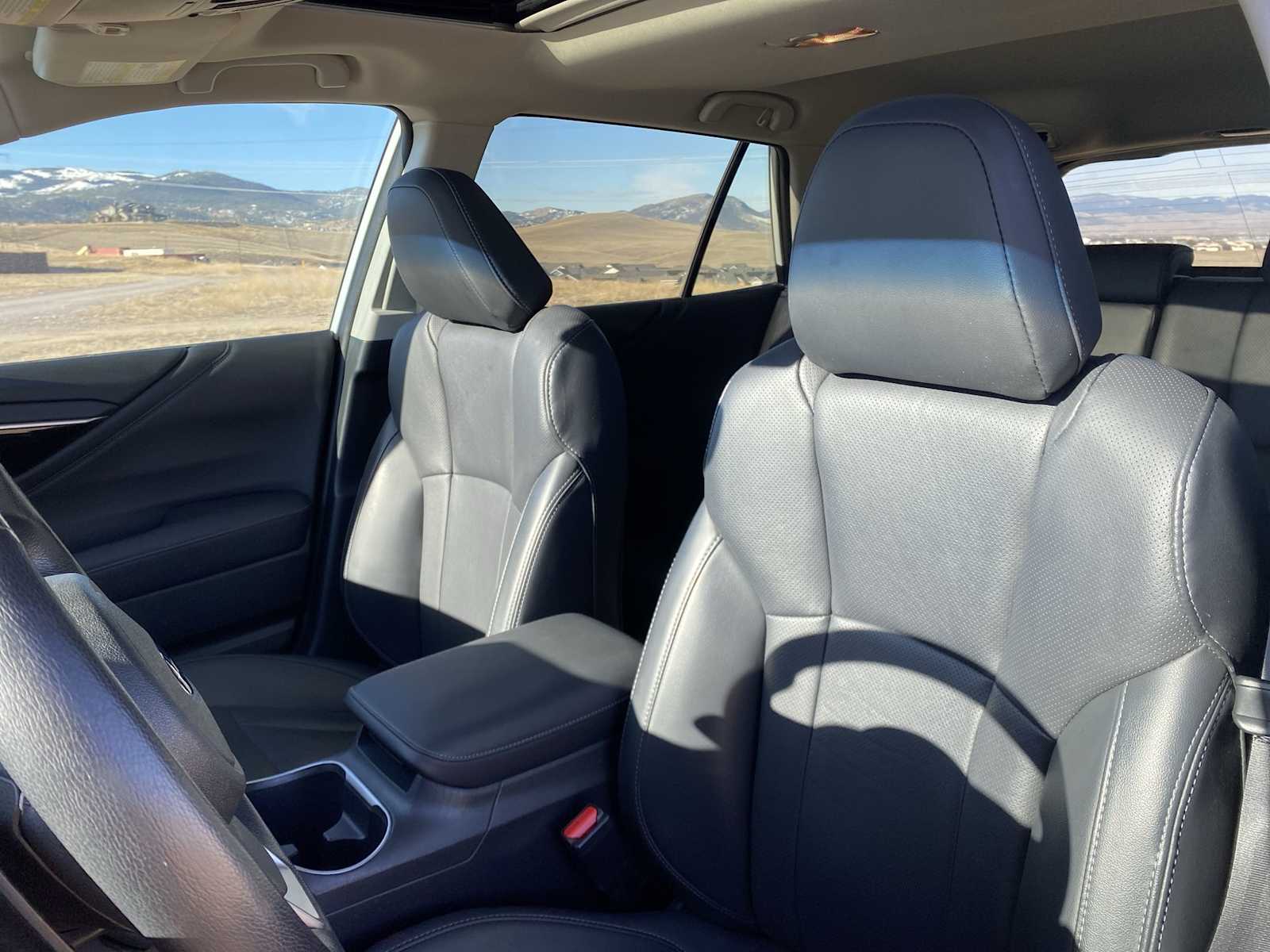 Thumbnail: 2022 Subaru Outback - 19