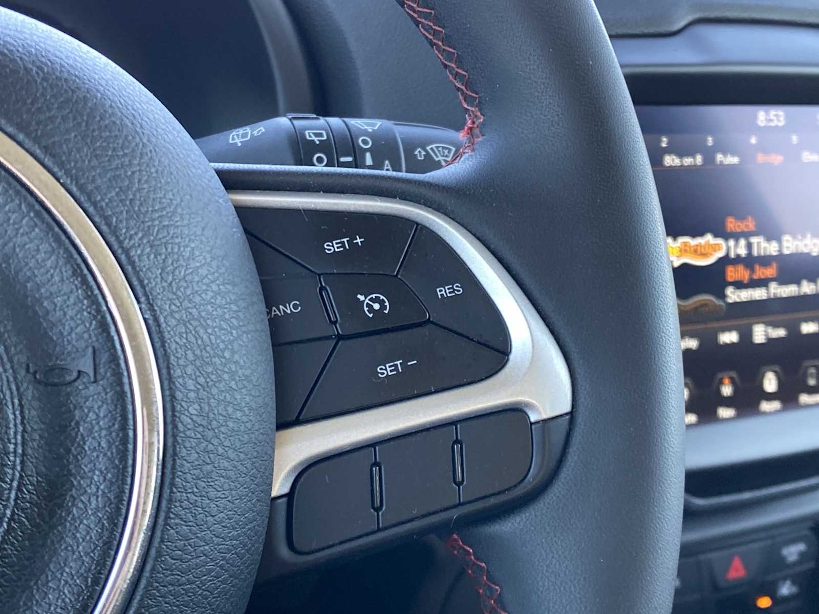 Thumbnail: 2023 Jeep Renegade - 33