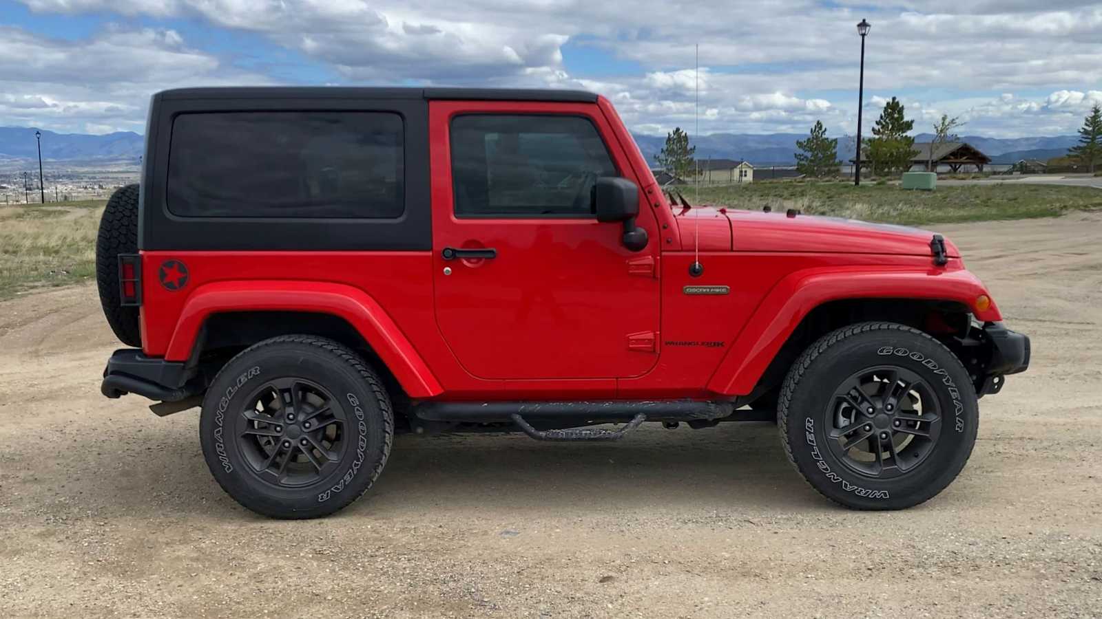 Thumbnail: 2018 Jeep Wrangler - 9