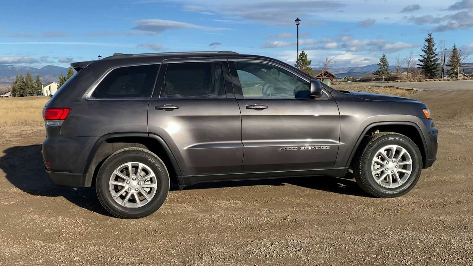 Thumbnail: 2021 Jeep Grand Cherokee - 9