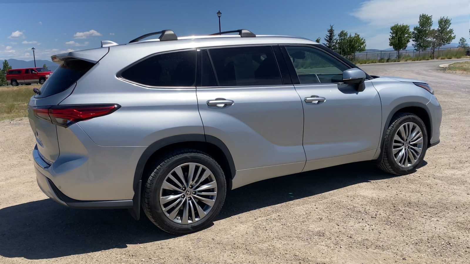 Thumbnail: 2021 Toyota Highlander - 9