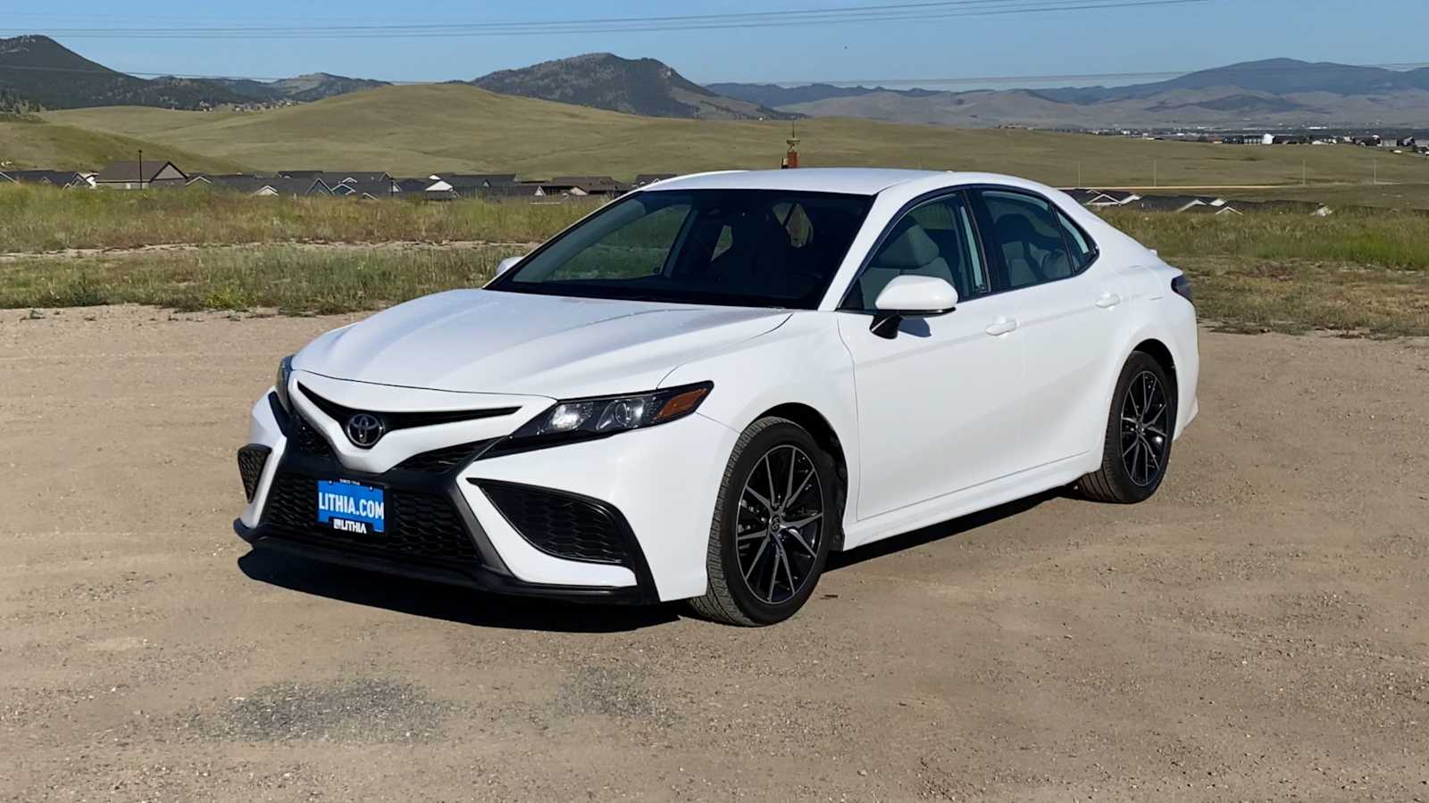 Thumbnail: 2021 Toyota Camry - 4