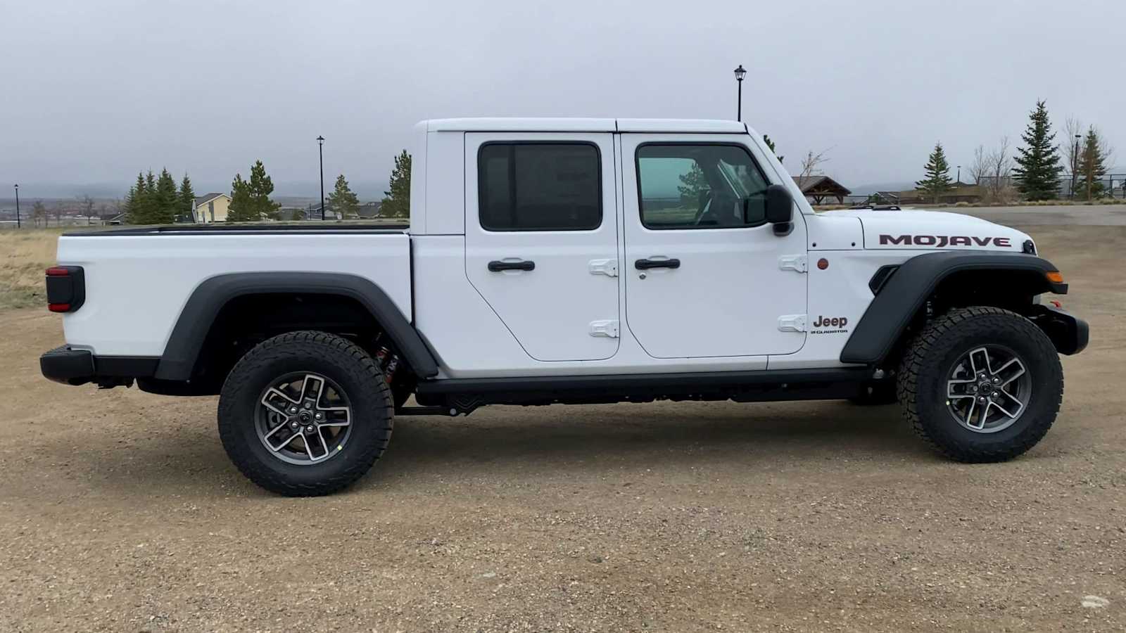 Thumbnail: 2026 Jeep Gladiator - 9