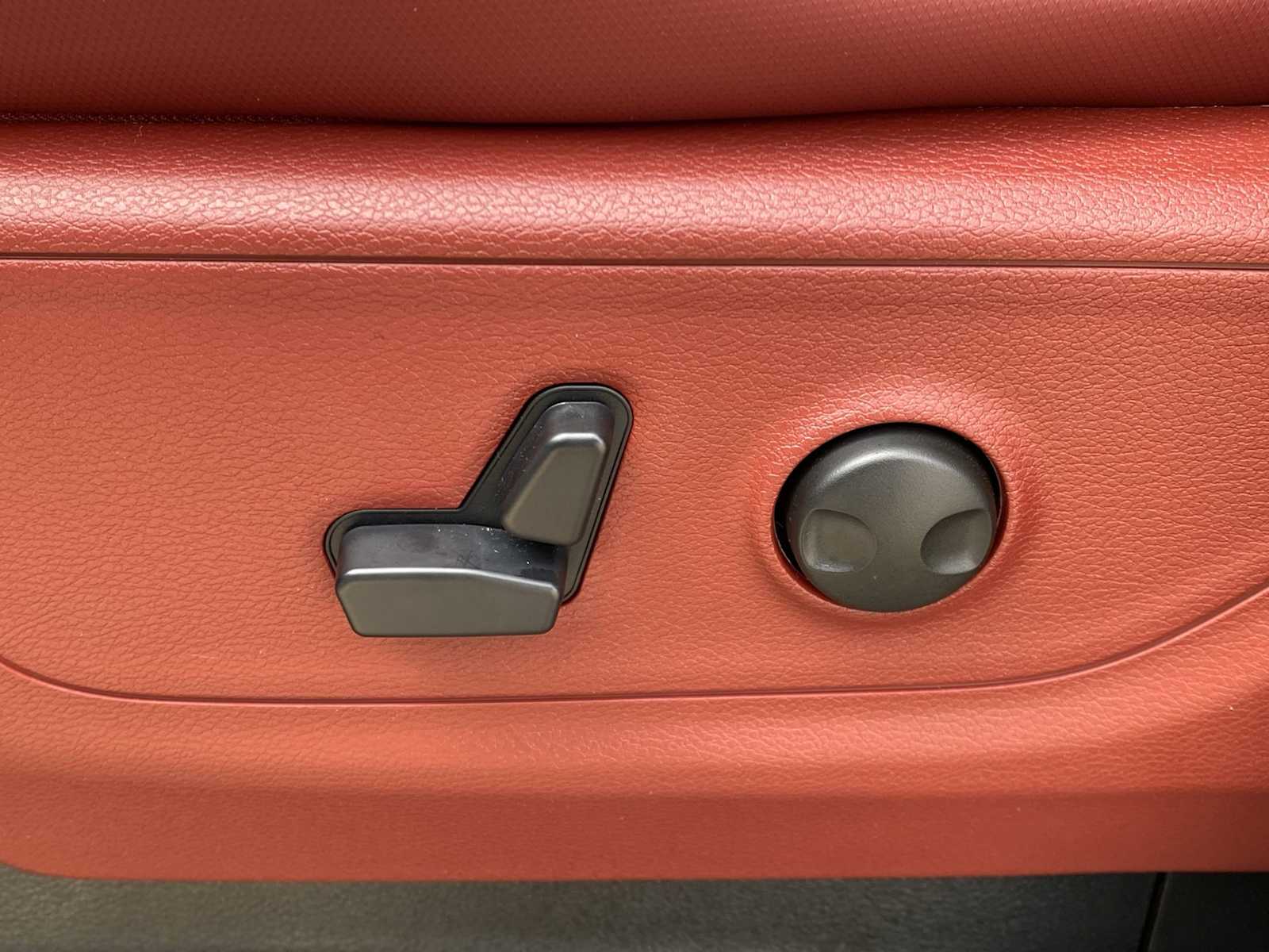 Thumbnail: 2026 RAM 1500 - 20