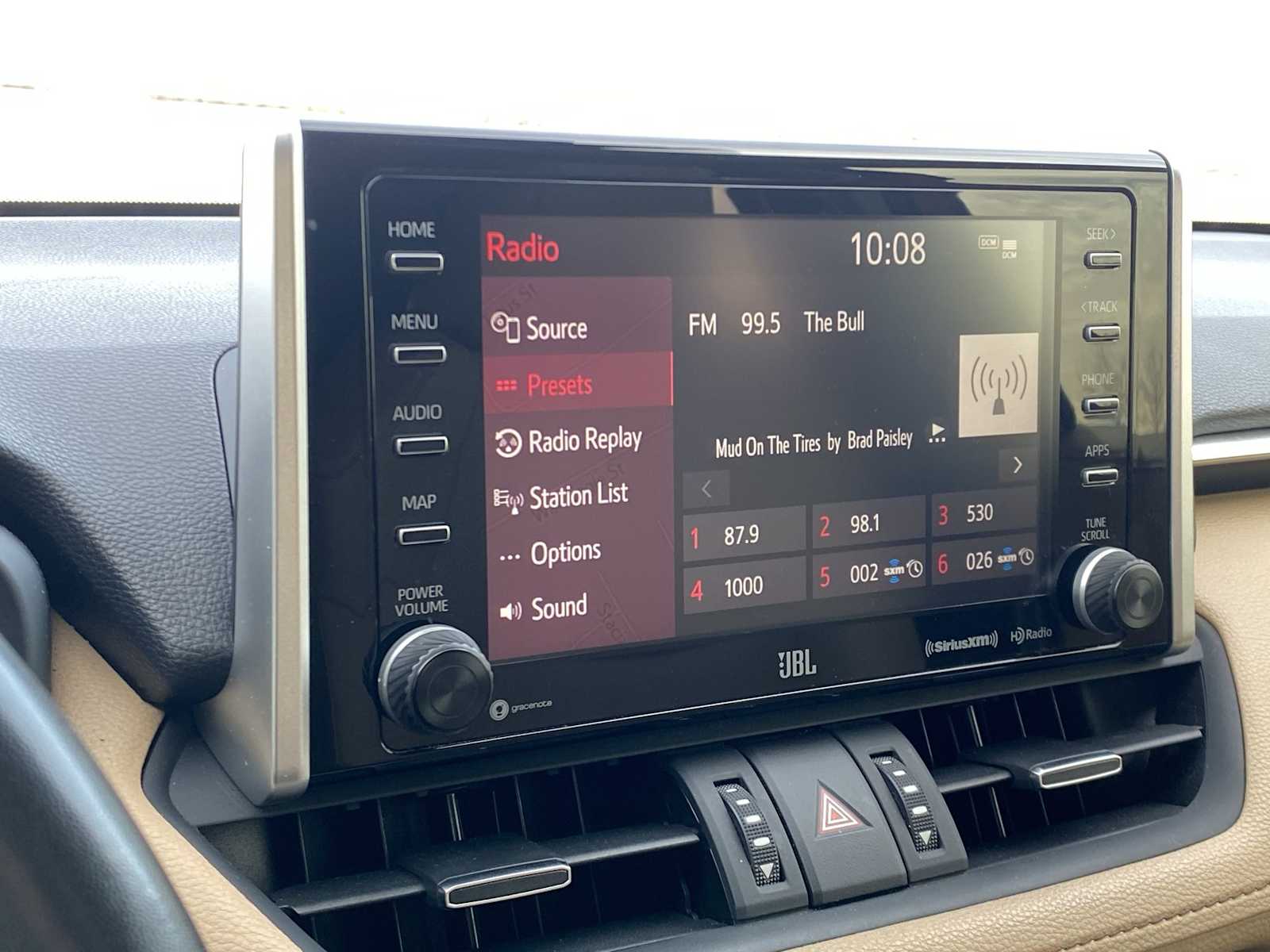 Thumbnail: 2021 Toyota RAV4 - 27