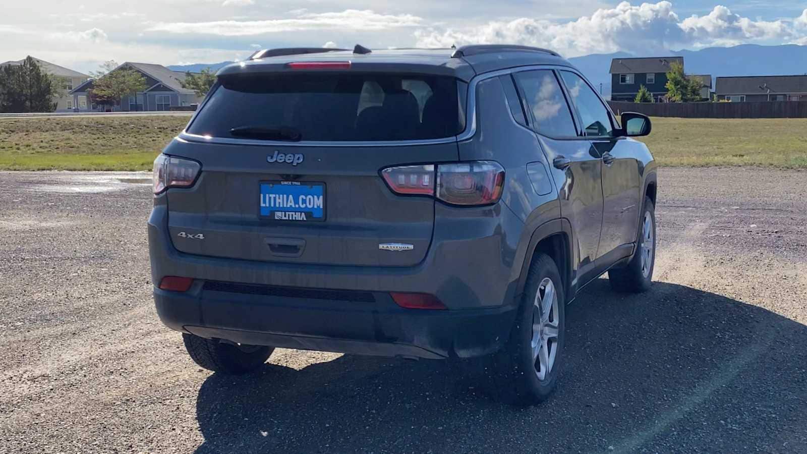 Thumbnail: 2023 Jeep Compass - 8