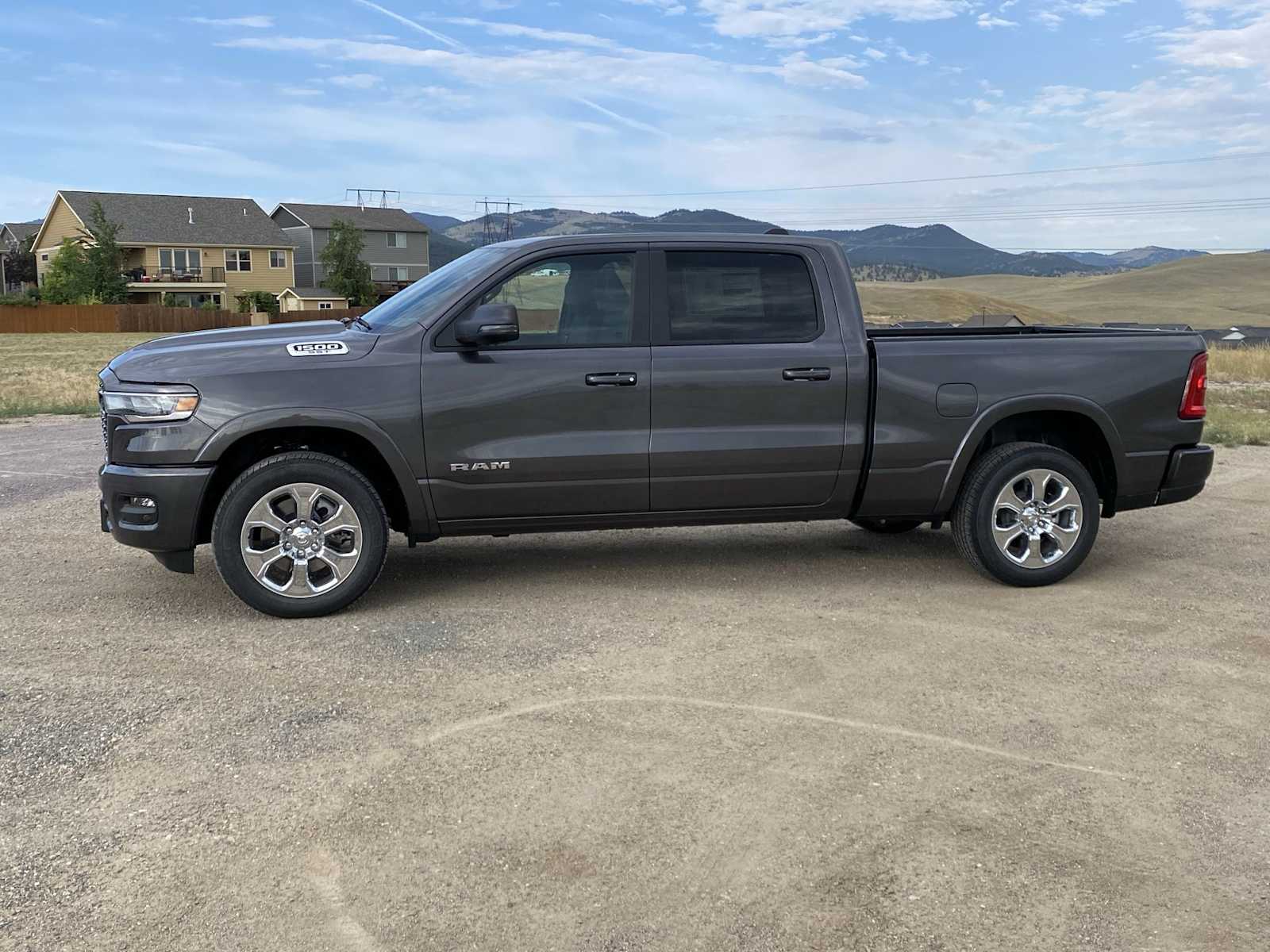 Thumbnail: 2025 RAM 1500 - 10