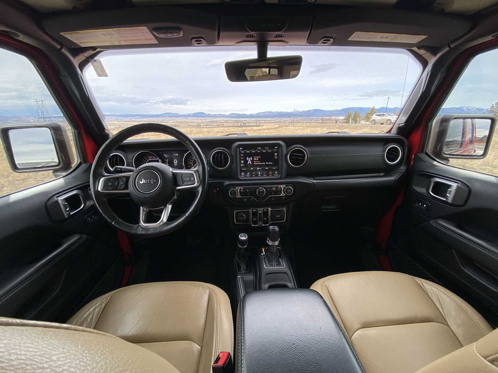 Thumbnail: 2019 Jeep Wrangler - 16