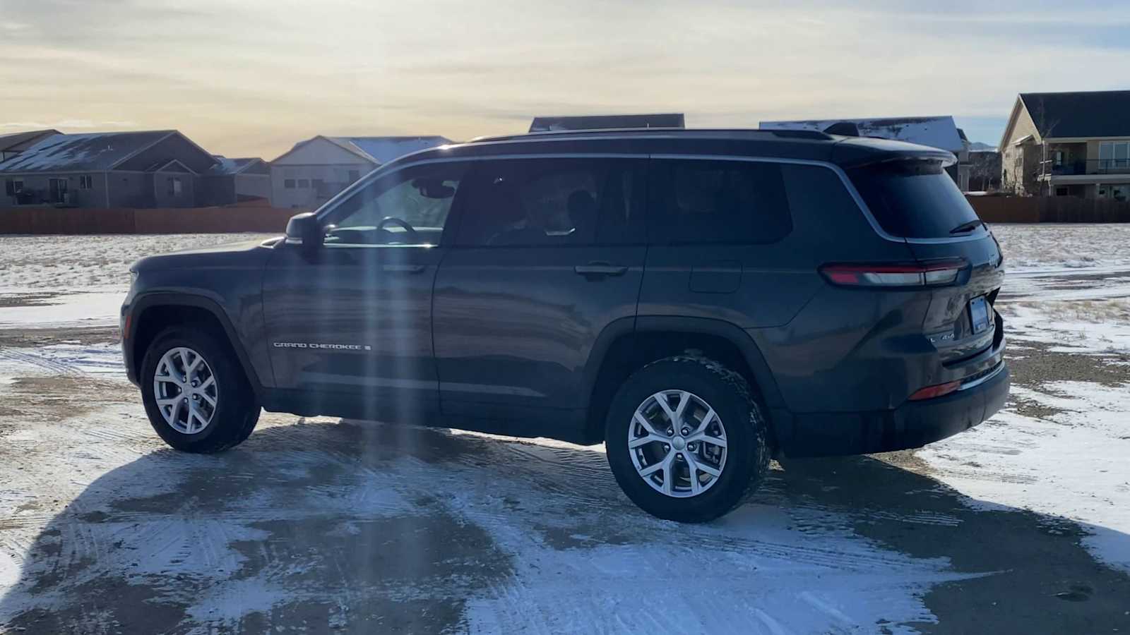 Thumbnail: 2022 Jeep Grand Cherokee - 6