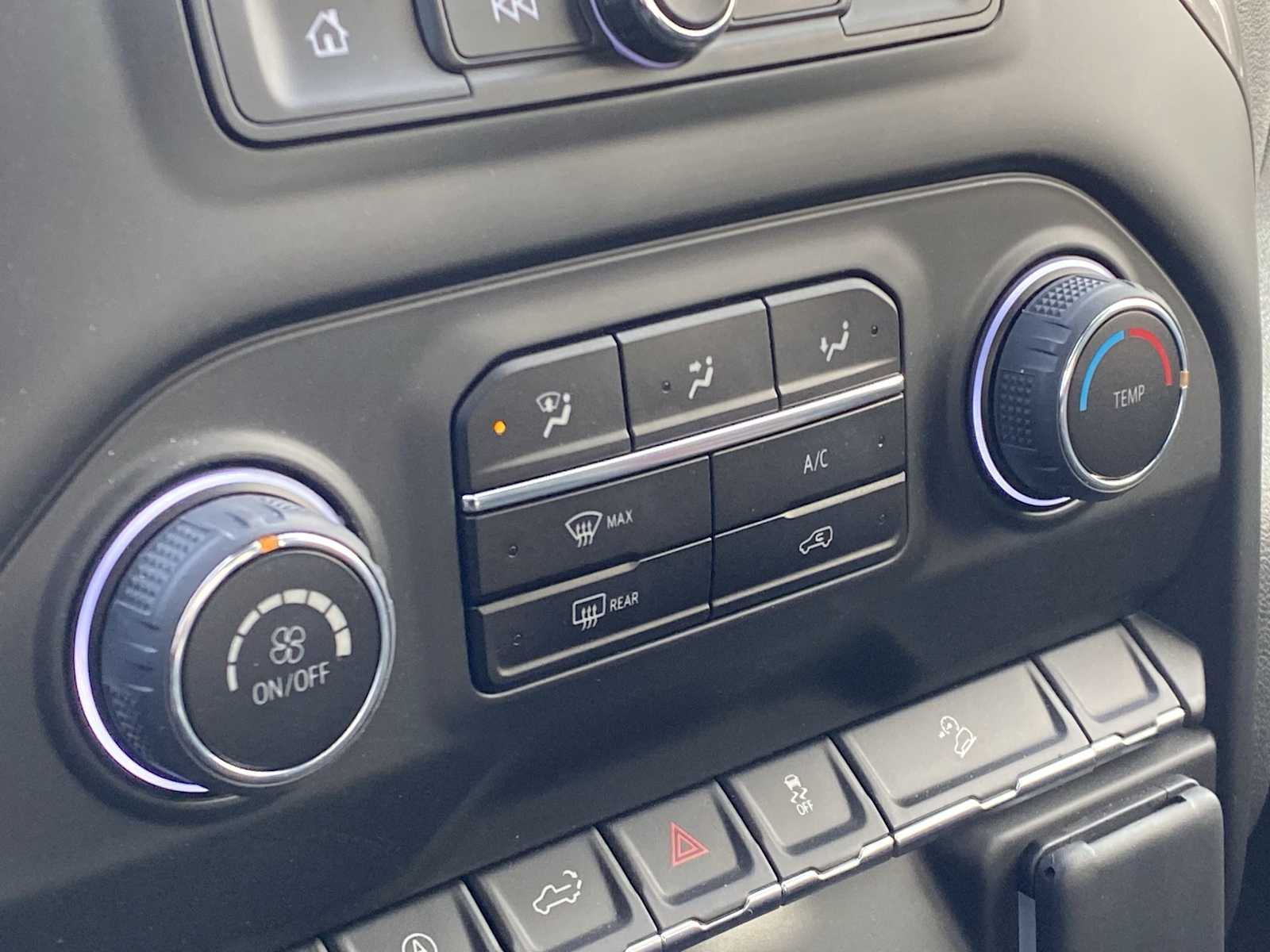 Thumbnail: 2025 Chevrolet Silverado 1500 - 25