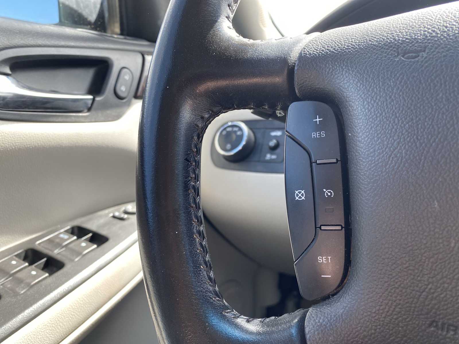 Thumbnail: 2012 Chevrolet Impala - 19