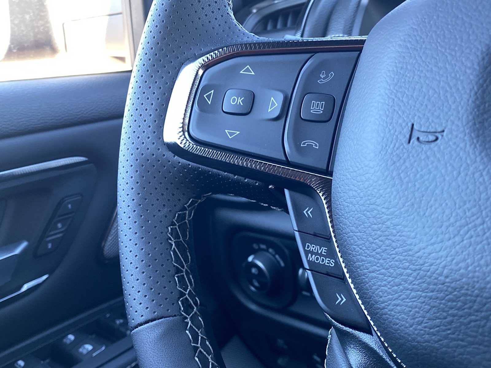 Thumbnail: 2026 RAM 1500 - 26