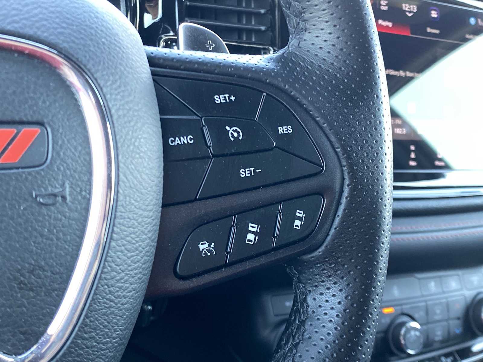 Thumbnail: 2023 Dodge Durango - 31