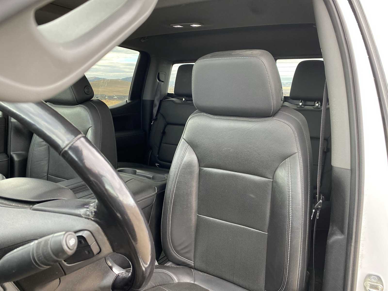 Thumbnail: 2020 Chevrolet Silverado 1500 - 15